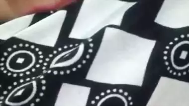 Chubby MILF big boobs and pussy showing on video call